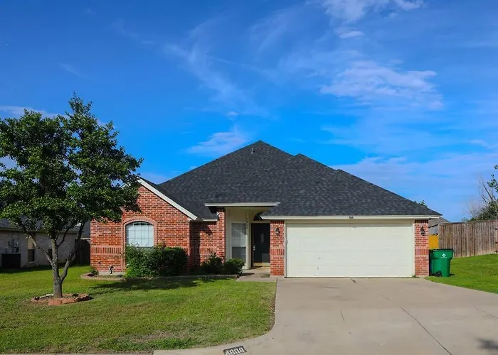 Holiday home Tx Getaway Ps5-xbox, Gameroom, Bbq, Attractions Fort Worth