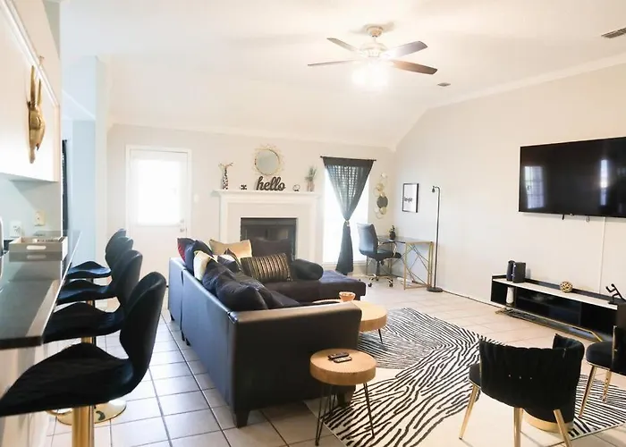 Holiday home Tx Getaway Ps5-xbox, Gameroom, Bbq, Attractions Fort Worth